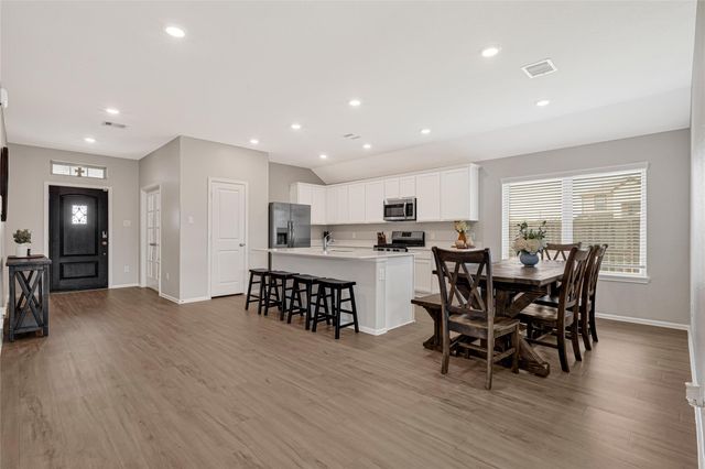 9830 Kingston Liberty Lane, Baytown, TX 77521