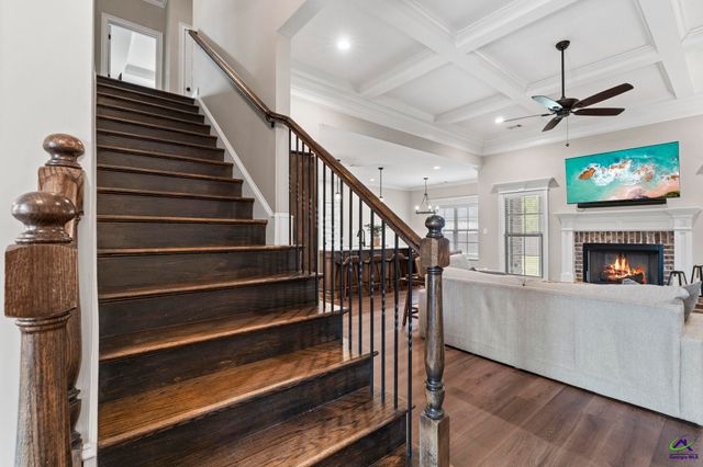 303 Pine Trace Lane, Kathleen, GA 31047