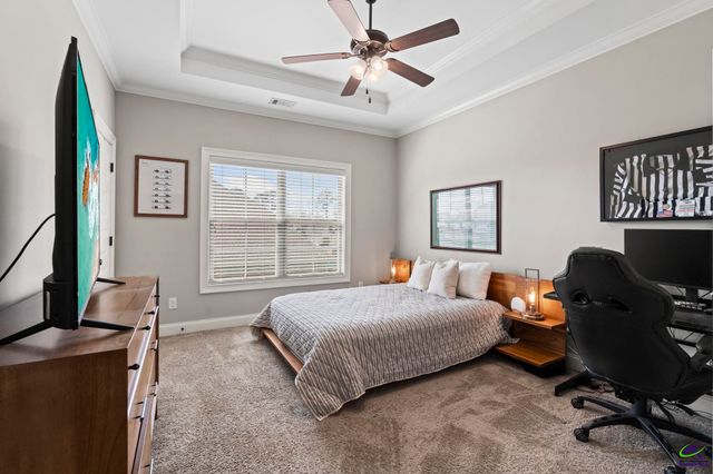 303 Pine Trace Lane, Kathleen, GA 31047