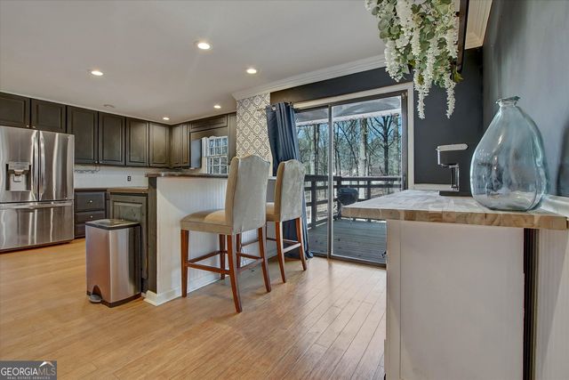 217 Lynn Drive, Fayetteville, GA 30215