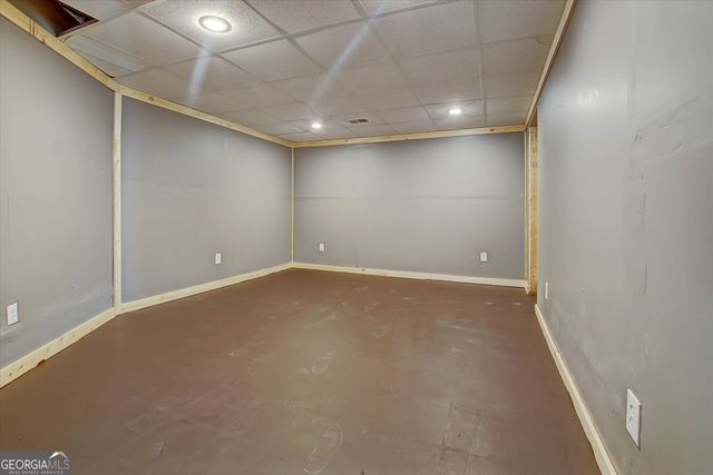 217 Lynn Drive, Fayetteville, GA 30215