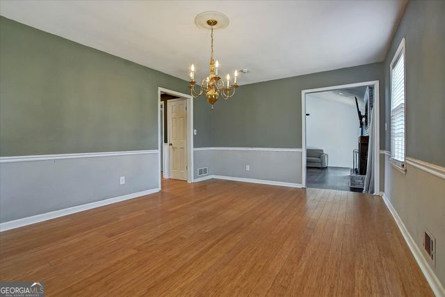 217 Lynn Drive, Fayetteville, GA 30215