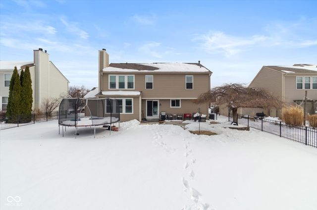 16446 Lakeville Crossing, Westfield, IN 46074