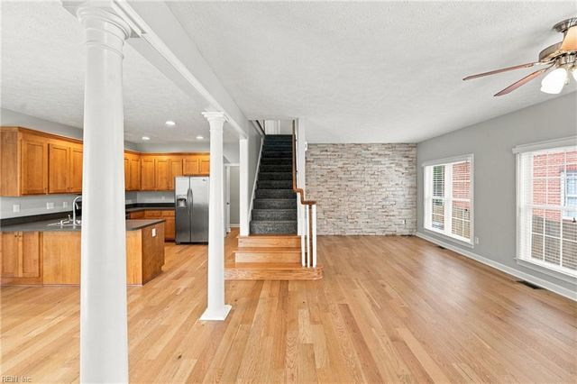 303 Herman Melville AVE, Newport News, VA 23606