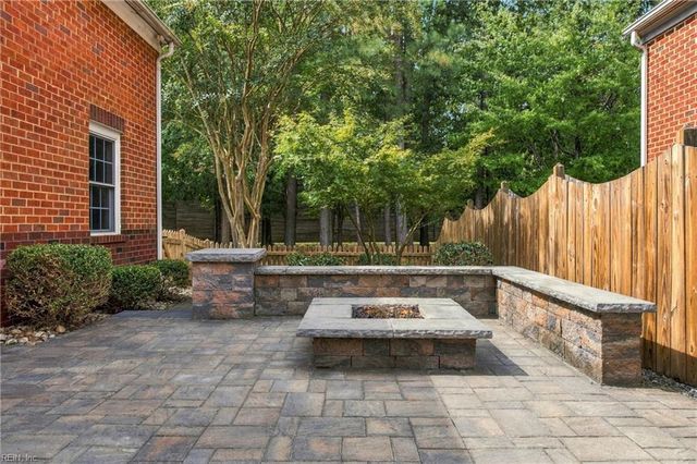303 Herman Melville AVE, Newport News, VA 23606