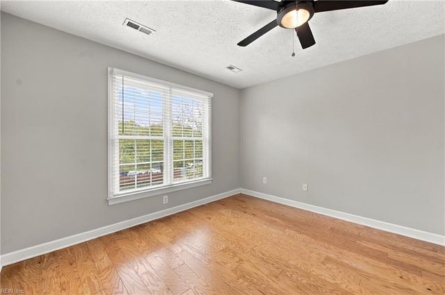 303 Herman Melville AVE, Newport News, VA 23606