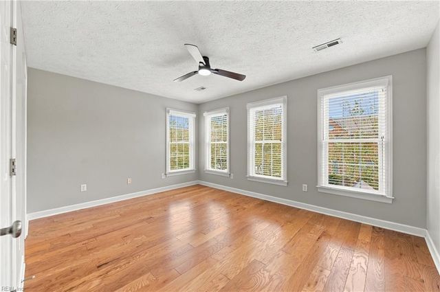 303 Herman Melville AVE, Newport News, VA 23606