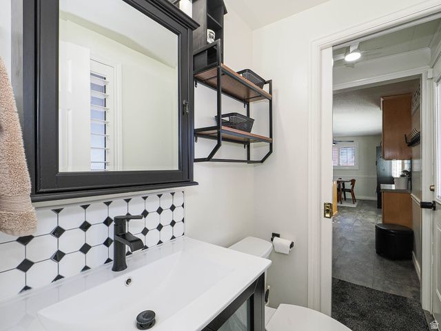 1048 E 5235 S, Salt Lake City, UT 84117