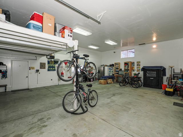 1048 E 5235 S, Salt Lake City, UT 84117