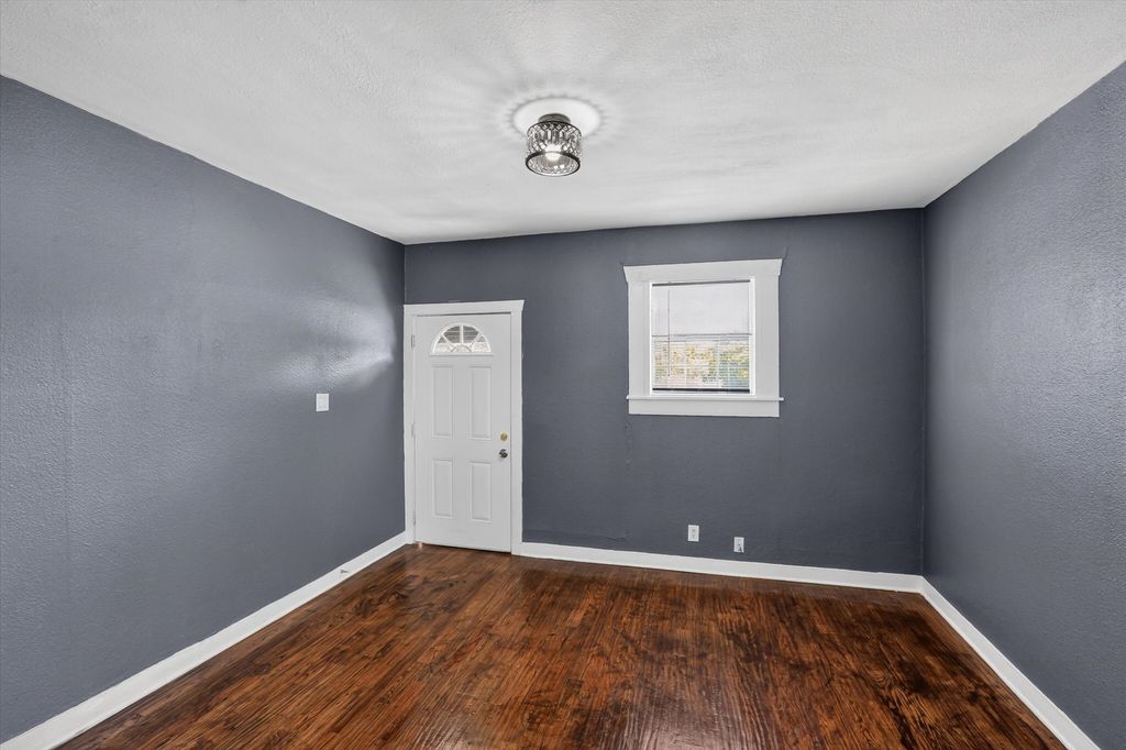 1801 E Harvey Avenue, Fort Worth, TX 76104 — photo 4