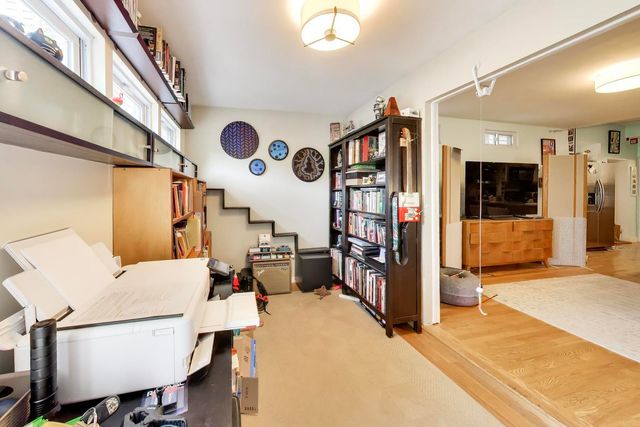 2643 N California Avenue, Chicago, IL 60647