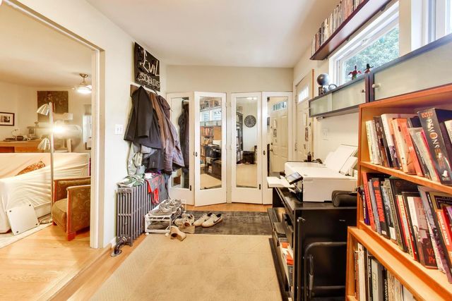 2643 N California Avenue, Chicago, IL 60647