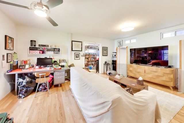 2643 N California Avenue, Chicago, IL 60647