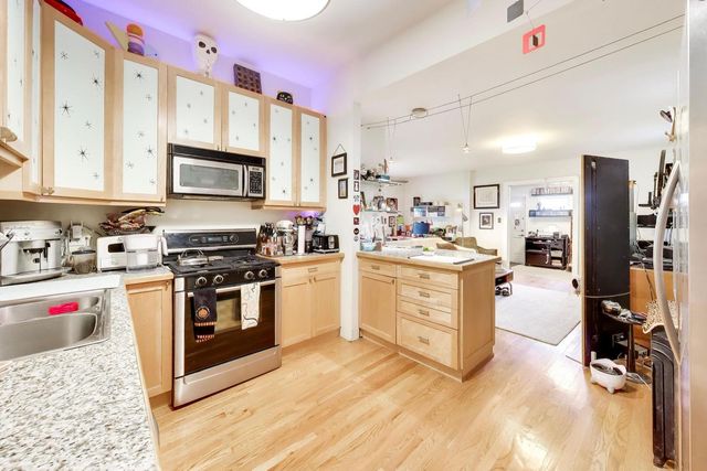 2643 N California Avenue, Chicago, IL 60647