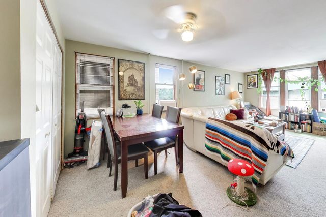 2643 N California Avenue, Chicago, IL 60647