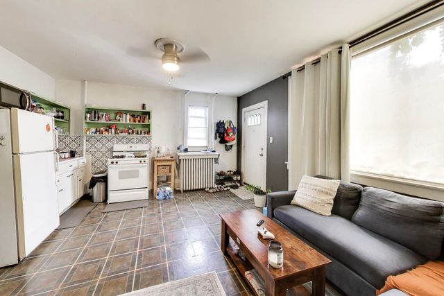 2643 N California Avenue, Chicago, IL 60647