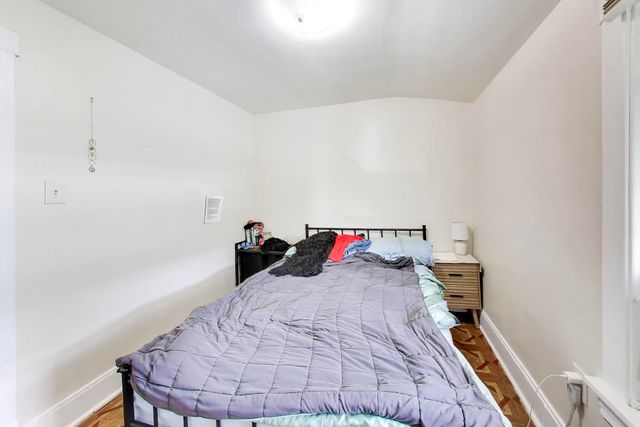 2643 N California Avenue, Chicago, IL 60647