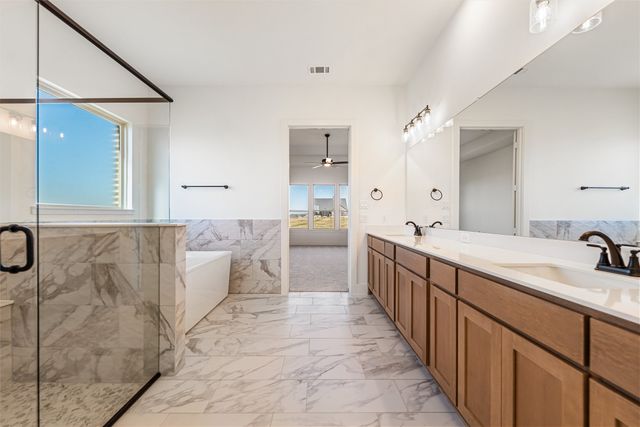 12116 Crystal Drive, Krum, TX 76249