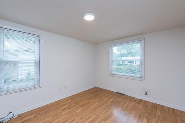 1220 Fulton Avenue, Winthrop Harbor, IL 60096