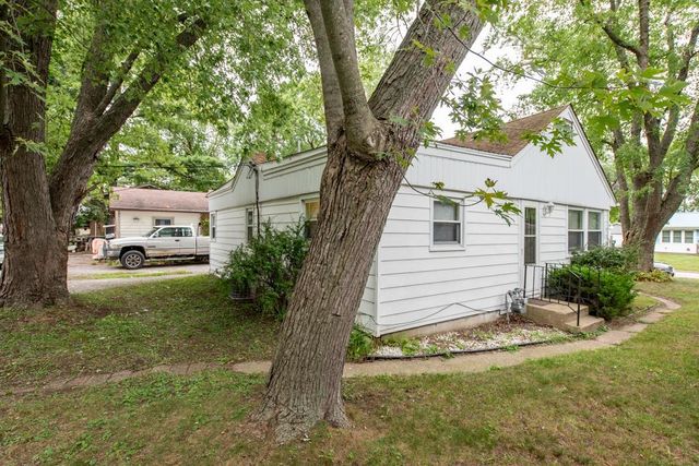 1220 Fulton Avenue, Winthrop Harbor, IL 60096