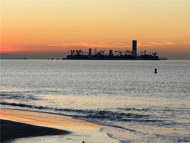 1310 E Ocean Boulevard 906, Long Beach, CA 90802