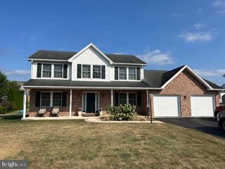 290 LEEDY WAY WEST W, Chambersburg, PA 17202