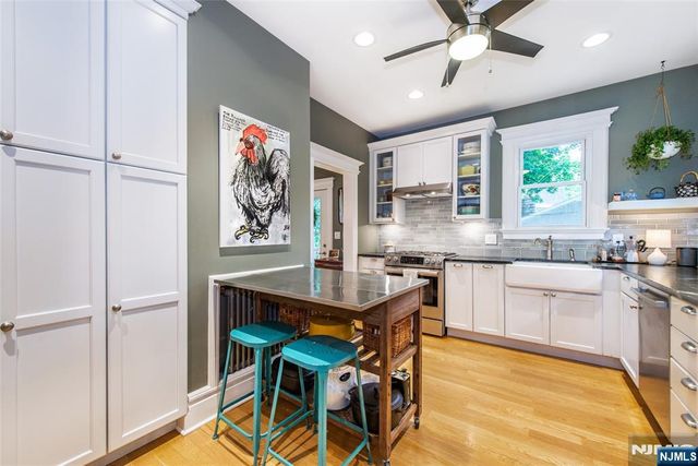32 Morse Avenue, East Orange, NJ 07017