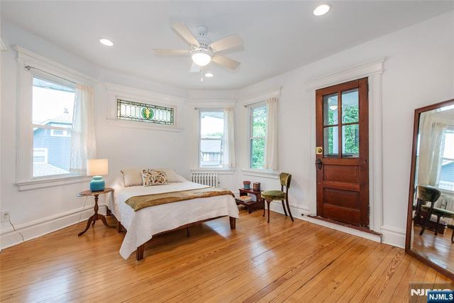 32 Morse Avenue, East Orange, NJ 07017