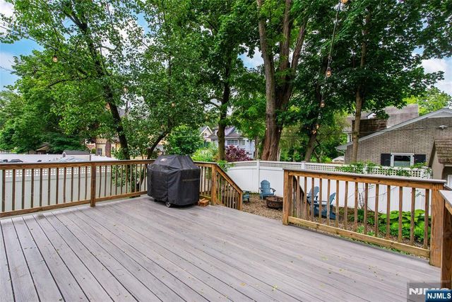 32 Morse Avenue, East Orange, NJ 07017