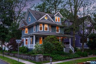 32 Morse Avenue, East Orange, NJ 07017