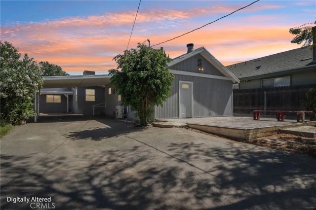 11034 Scoville, Sunland, CA 91040