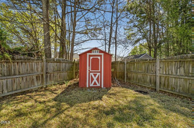 201 Tullich Way, Holly Springs, NC 27540