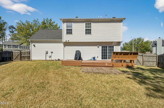 201 Tullich Way, Holly Springs, NC 27540