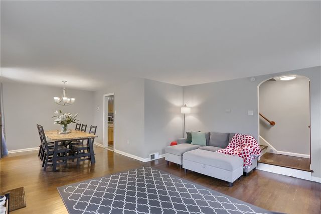 1823 Polk Street, Aliquippa, PA 15001