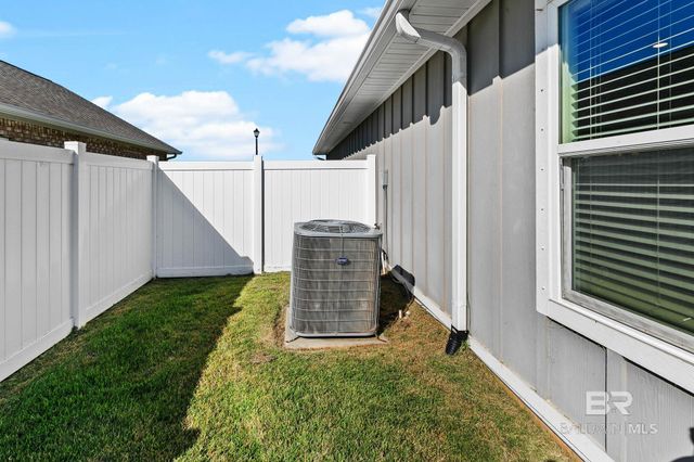 24582 Smarty Jones Circle, Daphne, AL 36526