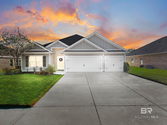 24582 Smarty Jones Circle, Daphne, AL 36526