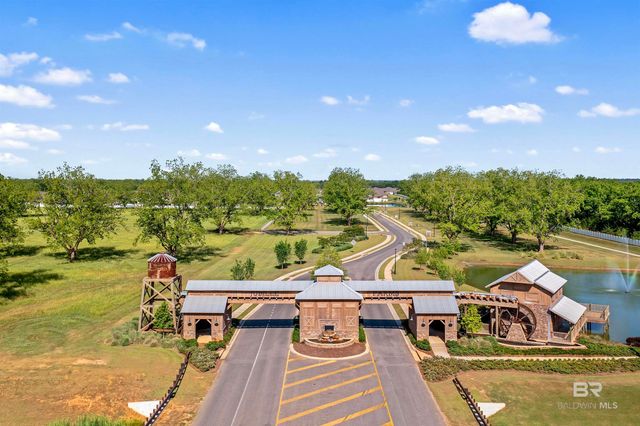 24582 Smarty Jones Circle, Daphne, AL 36526