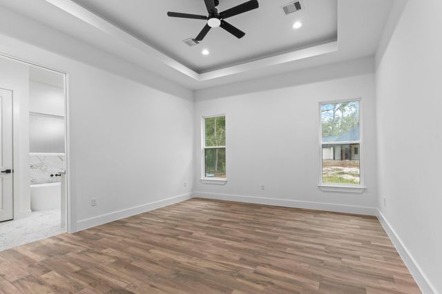 2806 Da Vince St, New Caney, TX 77357