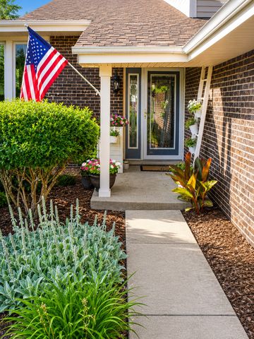 8708 W 144th Street, Orland Park, IL 60462