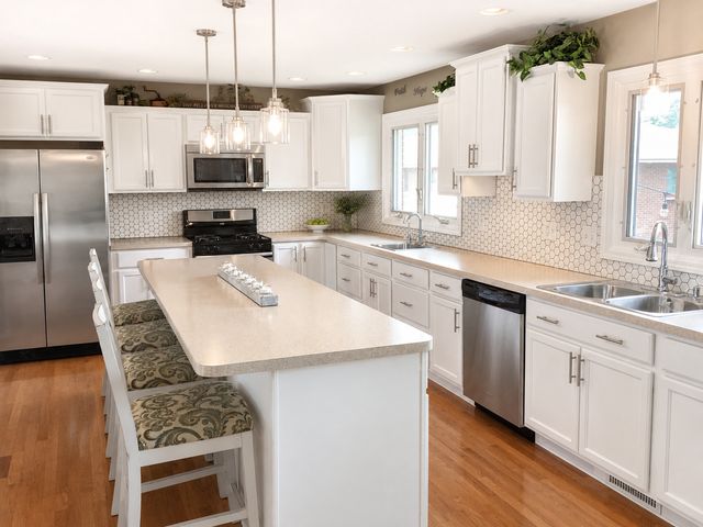 8708 W 144th Street, Orland Park, IL 60462