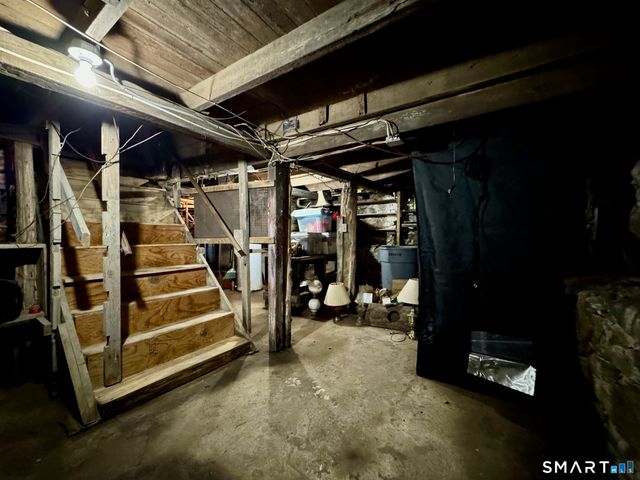47 Central Pike, Foster, RI 02825