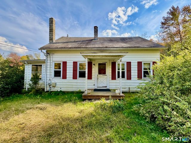 47 Central Pike, Foster, RI 02825