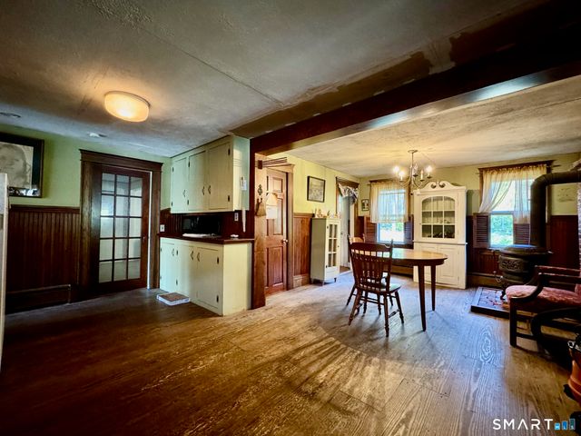47 Central Pike, Foster, RI 02825