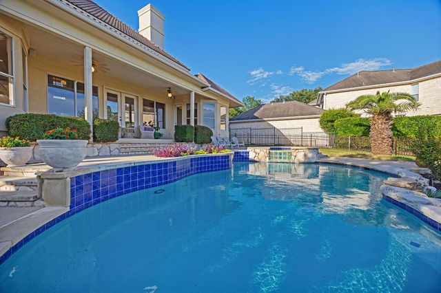 17909 Kingfisher Ridge DR, Lago Vista, TX 78645
