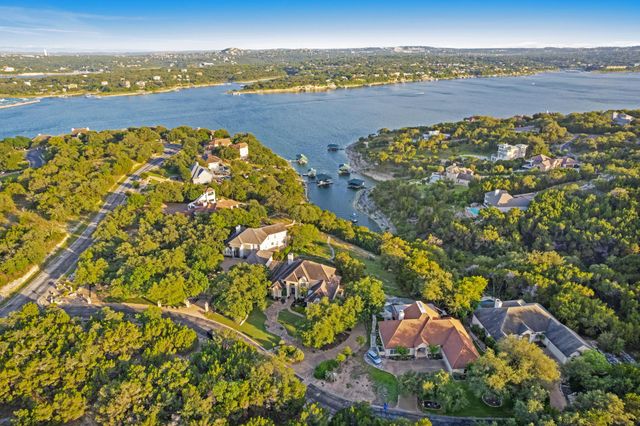17909 Kingfisher Ridge DR, Lago Vista, TX 78645