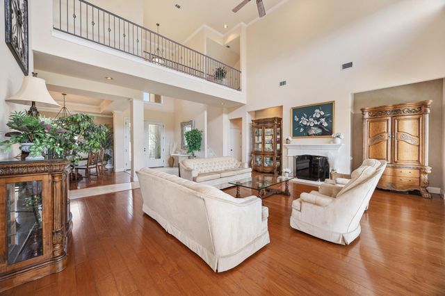 17909 Kingfisher Ridge DR, Lago Vista, TX 78645