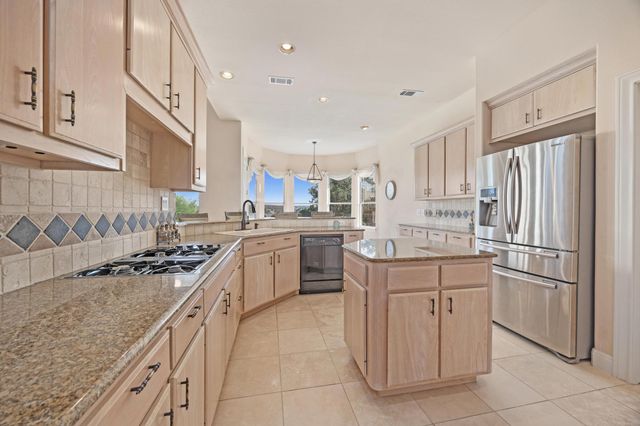 17909 Kingfisher Ridge DR, Lago Vista, TX 78645
