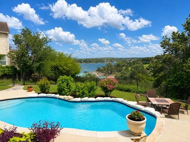 17909 Kingfisher Ridge DR, Lago Vista, TX 78645