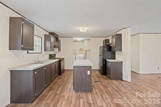 2913 Conner Circle, Morganton, NC 28645