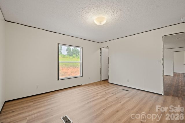2913 Conner Circle, Morganton, NC 28645